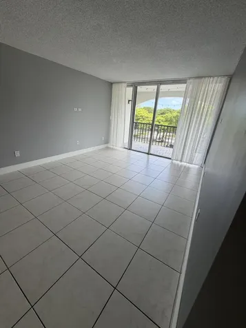 2160 SW 16th Avenue SW Miami FL 33145