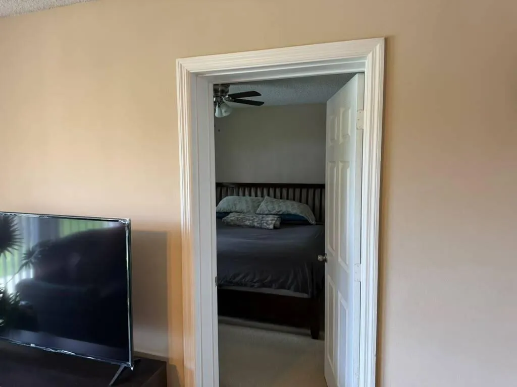 4163 N Haverhill Road West Palm Beach FL 33417