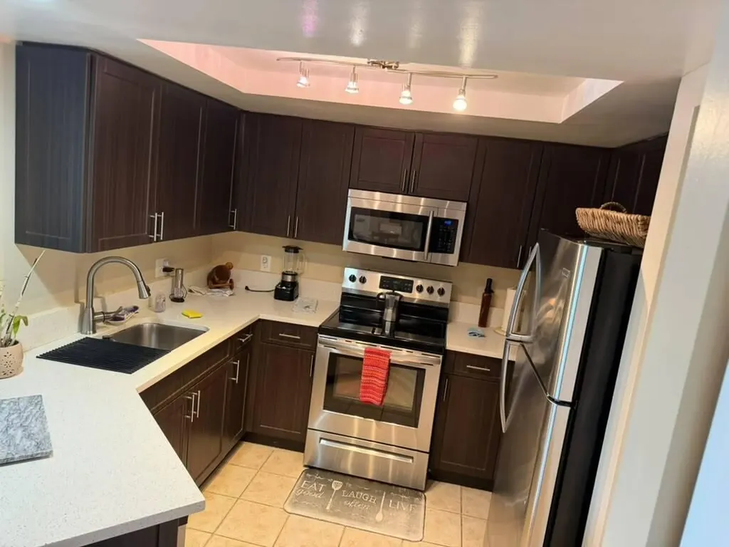 4163 N Haverhill Road West Palm Beach FL 33417
