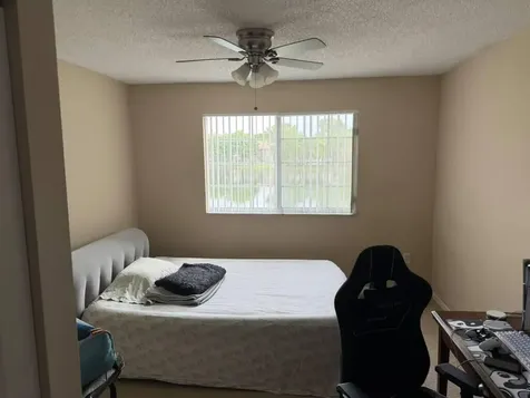4163 N Haverhill Road West Palm Beach FL 33417