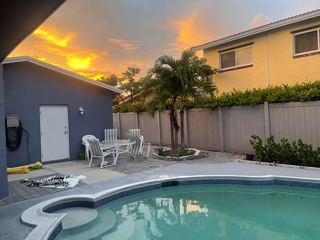 2212 SE 4th Avenue Fort Lauderdale FL 33316