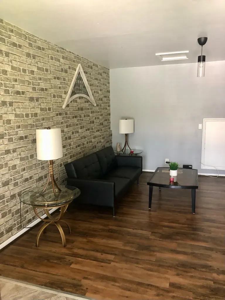 2212 SE 4th Avenue Fort Lauderdale FL 33316