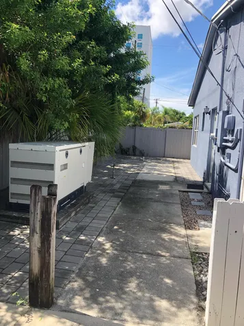 2212 SE 4th Avenue Fort Lauderdale FL 33316