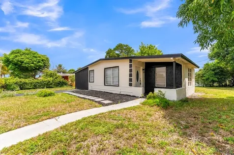 3411 NW 5th Court Lauderhill FL 33311