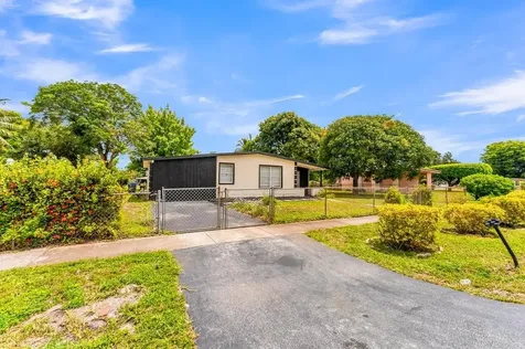 3411 NW 5th Court Lauderhill FL 33311