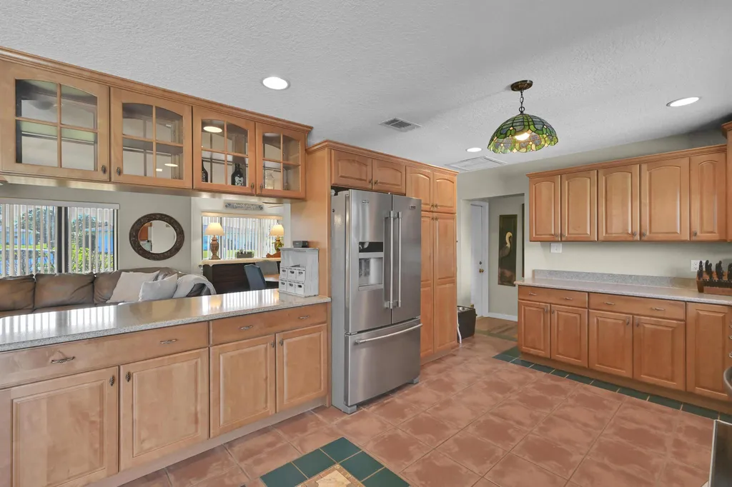 220 Riomar Drive Port St Lucie FL 34952