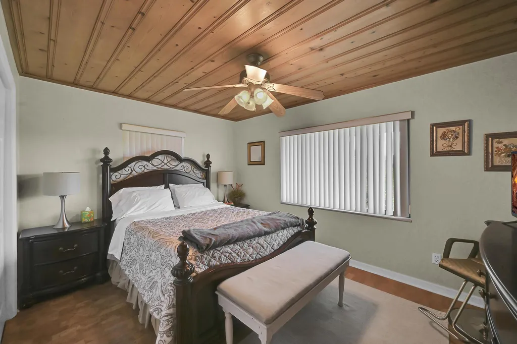 220 Riomar Drive Port St Lucie FL 34952
