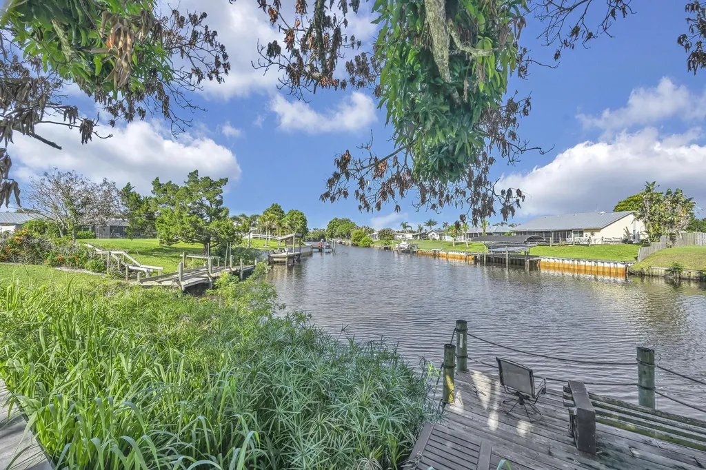 220 Riomar Drive Port St Lucie FL 34952