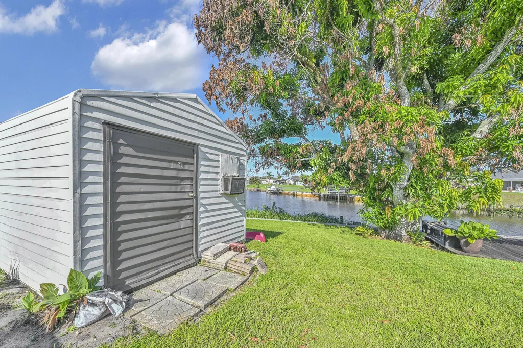 220 Riomar Drive Port St Lucie FL 34952