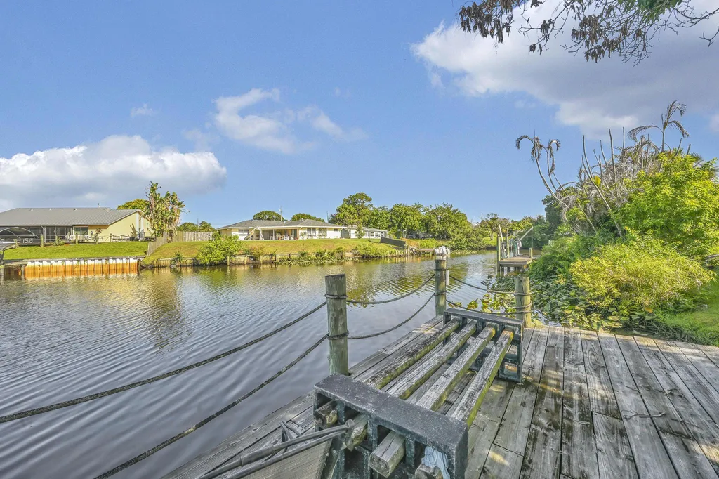 220 Riomar Drive Port St Lucie FL 34952