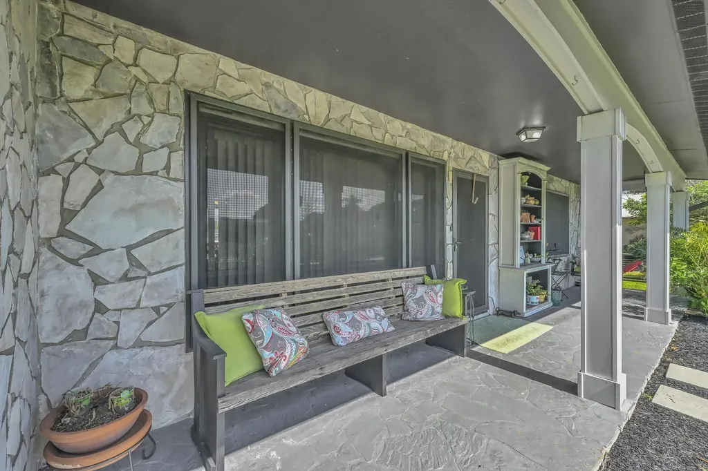 220 Riomar Drive Port St Lucie FL 34952