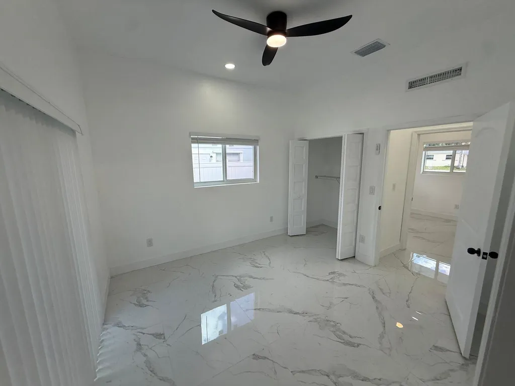 6319 Southgate Boulevard Margate FL 33068