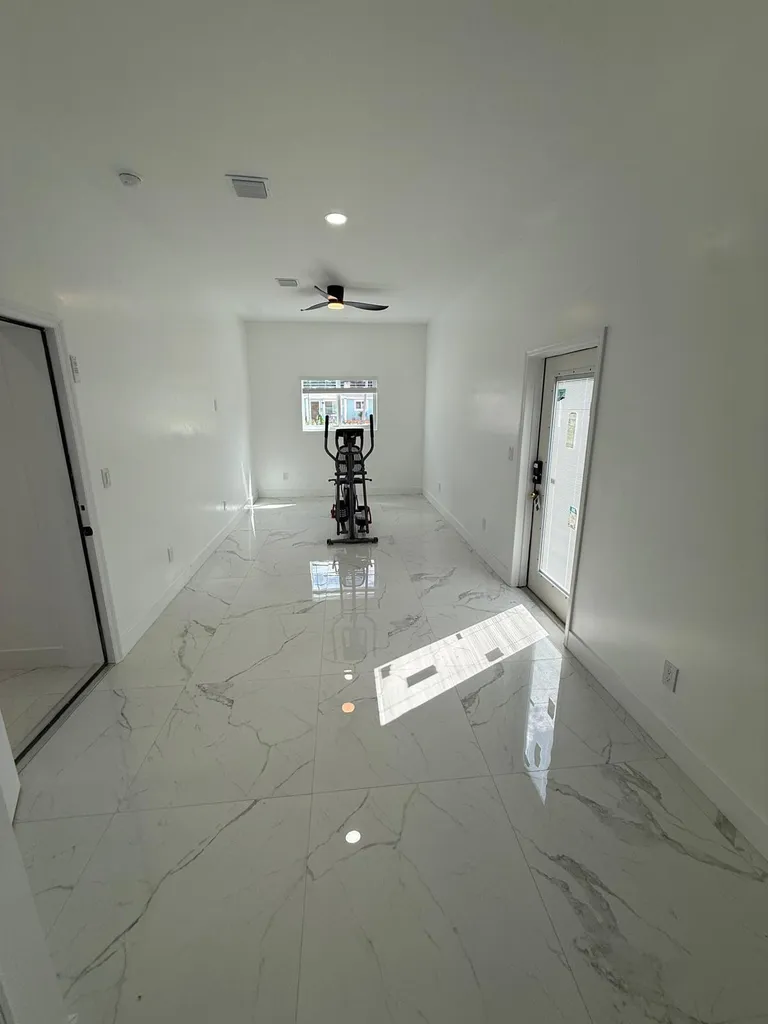 6319 Southgate Boulevard Margate FL 33068