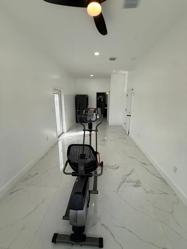6319 Southgate Boulevard Margate FL 33068