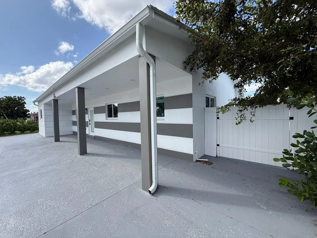 6319 Southgate Boulevard Margate FL 33068