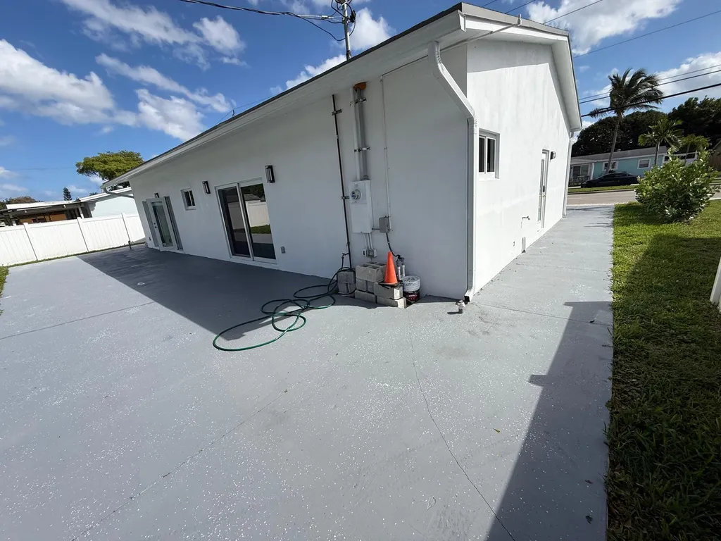 6319 Southgate Boulevard Margate FL 33068