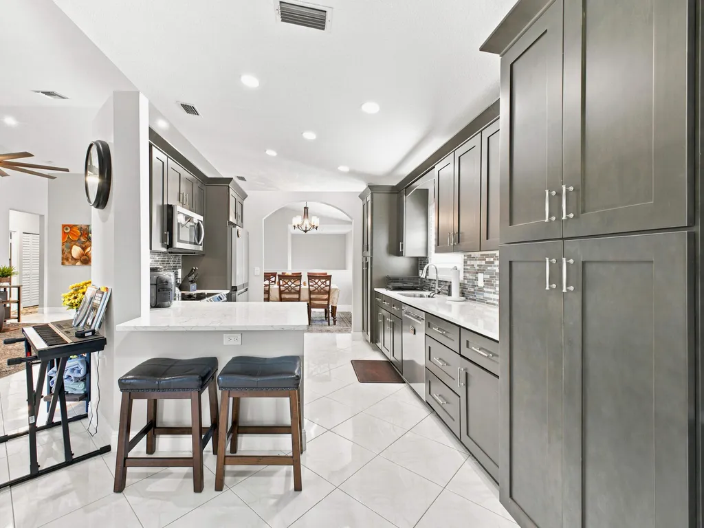 7960 Laina Lane Boynton Beach FL 33437