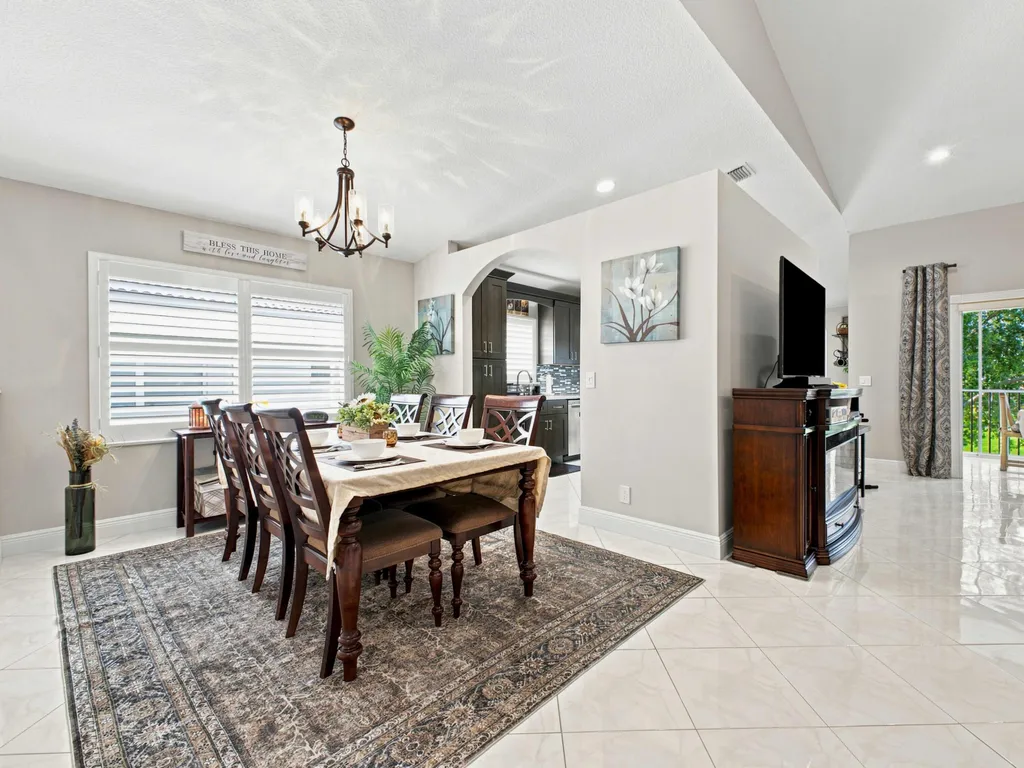 7960 Laina Lane Boynton Beach FL 33437