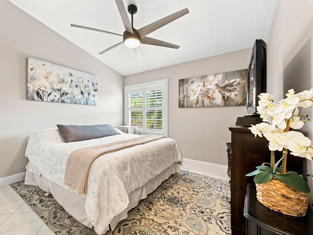 7960 Laina Lane Boynton Beach FL 33437