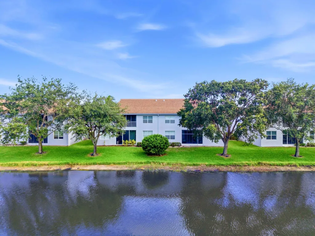 7960 Laina Lane Boynton Beach FL 33437