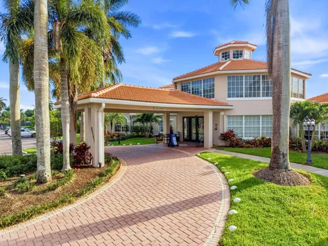 7960 Laina Lane Boynton Beach FL 33437