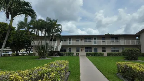 326 Chatham P West Palm Beach FL 33417