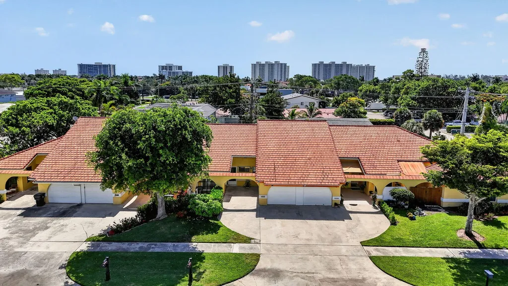 4460 NE 5th Avenue Boca Raton FL 33431
