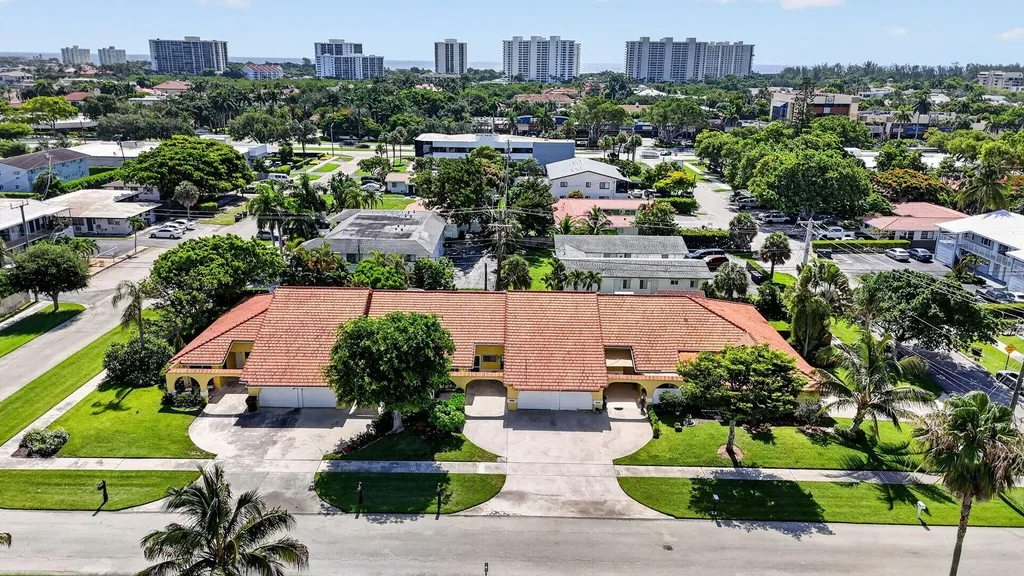 4460 NE 5th Avenue Boca Raton FL 33431