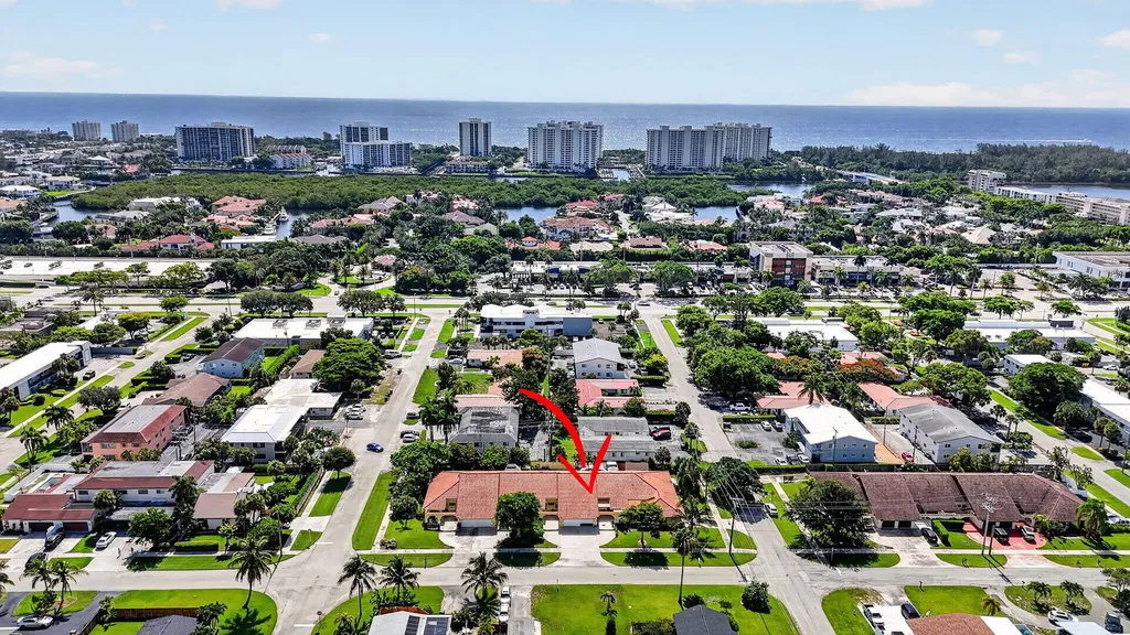 4460 NE 5th Avenue Boca Raton FL 33431