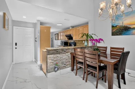 4460 NE 5th Avenue Boca Raton FL 33431