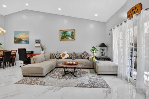 4460 NE 5th Avenue Boca Raton FL 33431