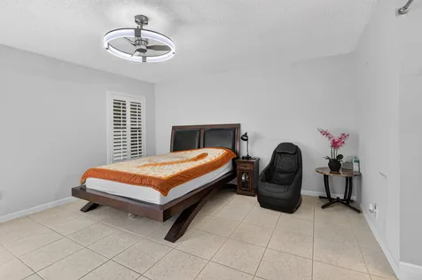 4460 NE 5th Avenue Boca Raton FL 33431