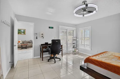 4460 NE 5th Avenue Boca Raton FL 33431