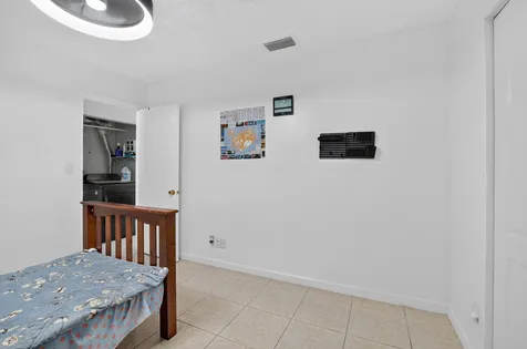 4460 NE 5th Avenue Boca Raton FL 33431