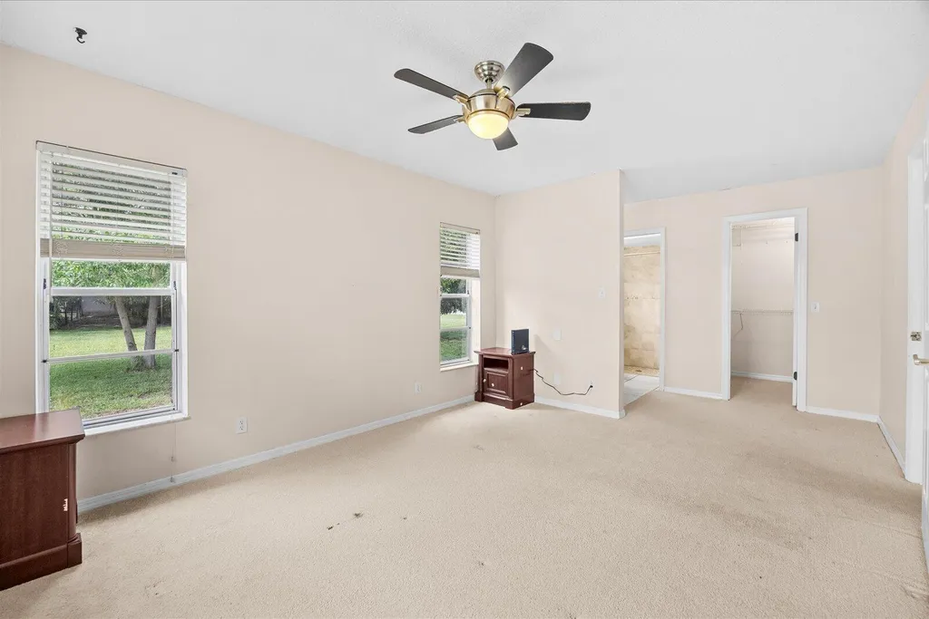 2550 SE Hemsing Street Port St Lucie FL 34984