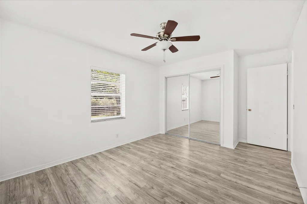 2550 SE Hemsing Street Port St Lucie FL 34984
