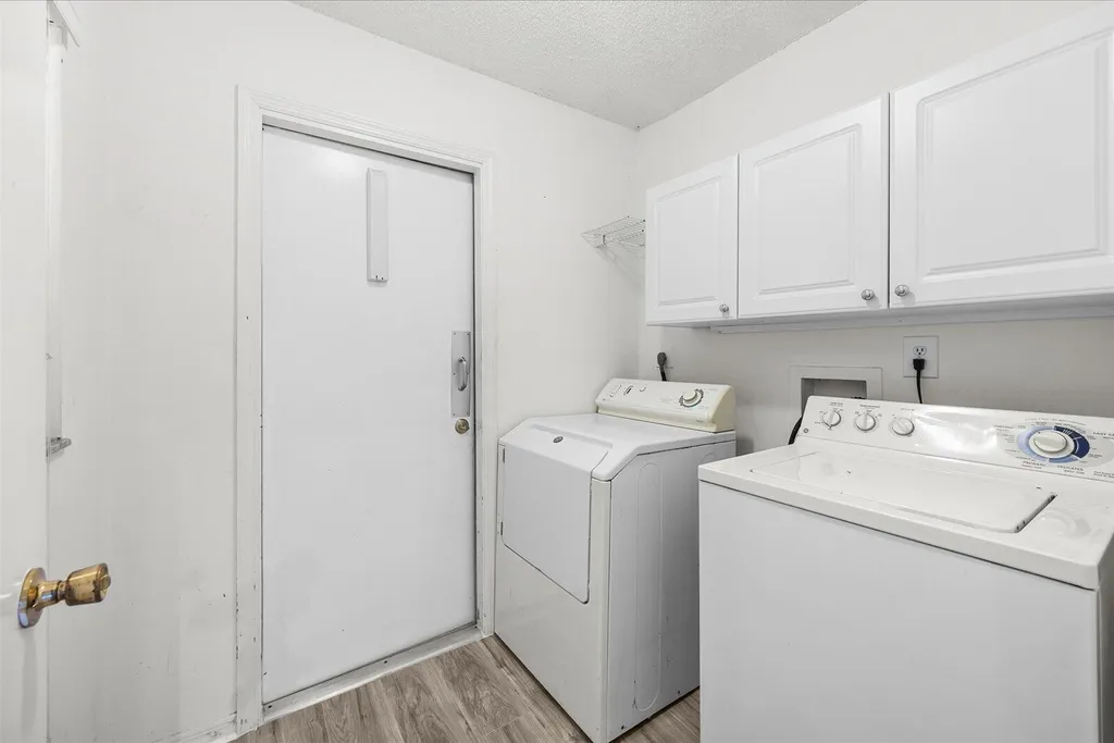 2550 SE Hemsing Street Port St Lucie FL 34984
