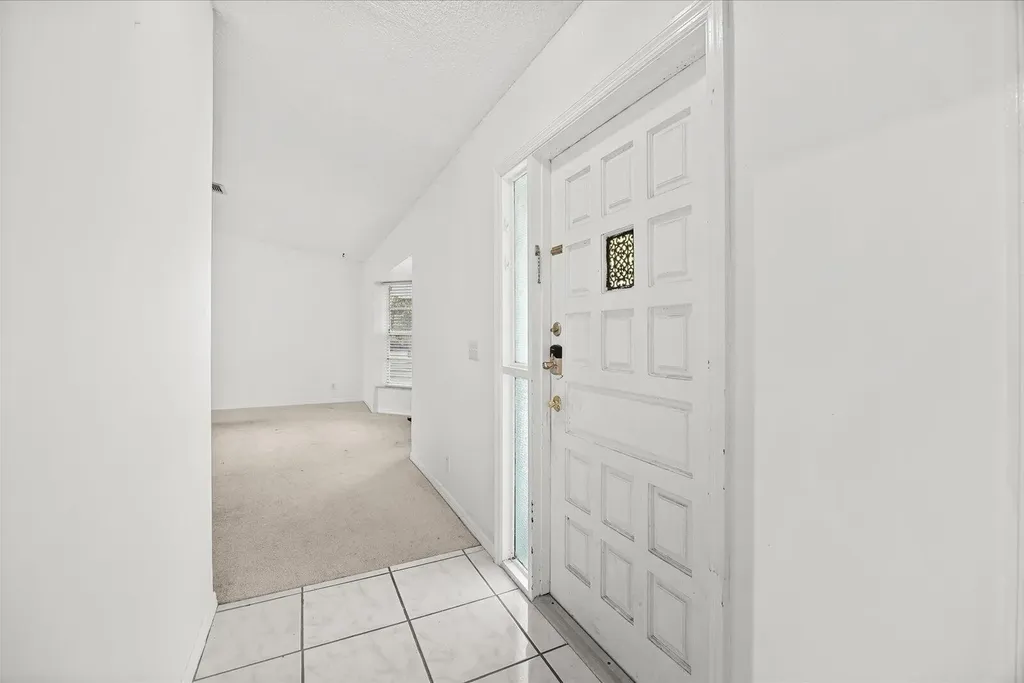 2550 SE Hemsing Street Port St Lucie FL 34984