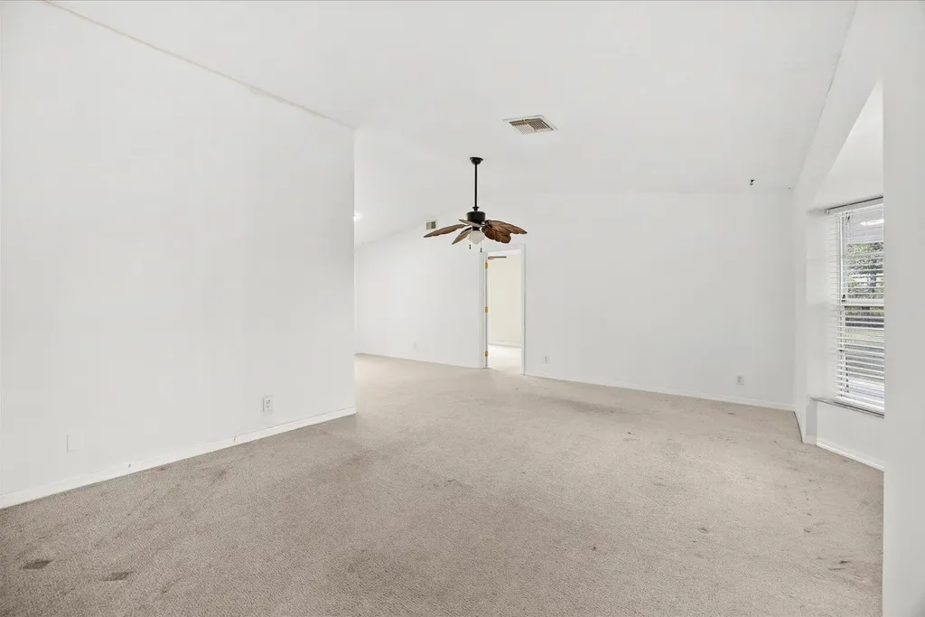 2550 SE Hemsing Street Port St Lucie FL 34984