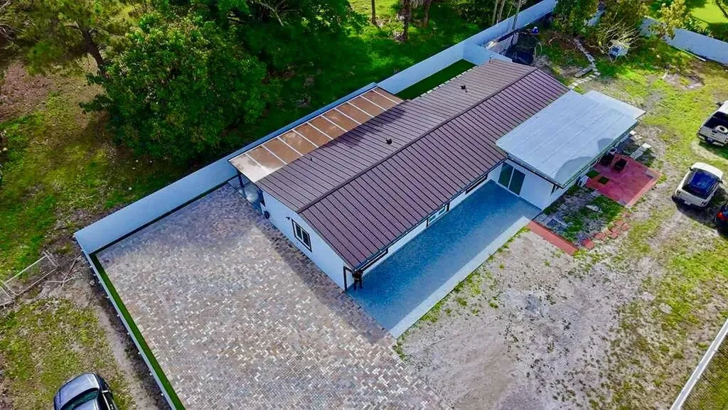 696 Arlington Drive West Palm Beach FL 33415