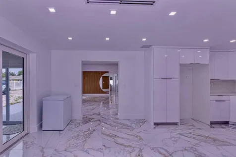 696 Arlington Drive West Palm Beach FL 33415