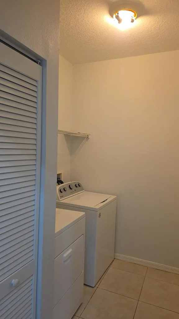 9517 SW Flowermound Circle Port St Lucie FL 34987