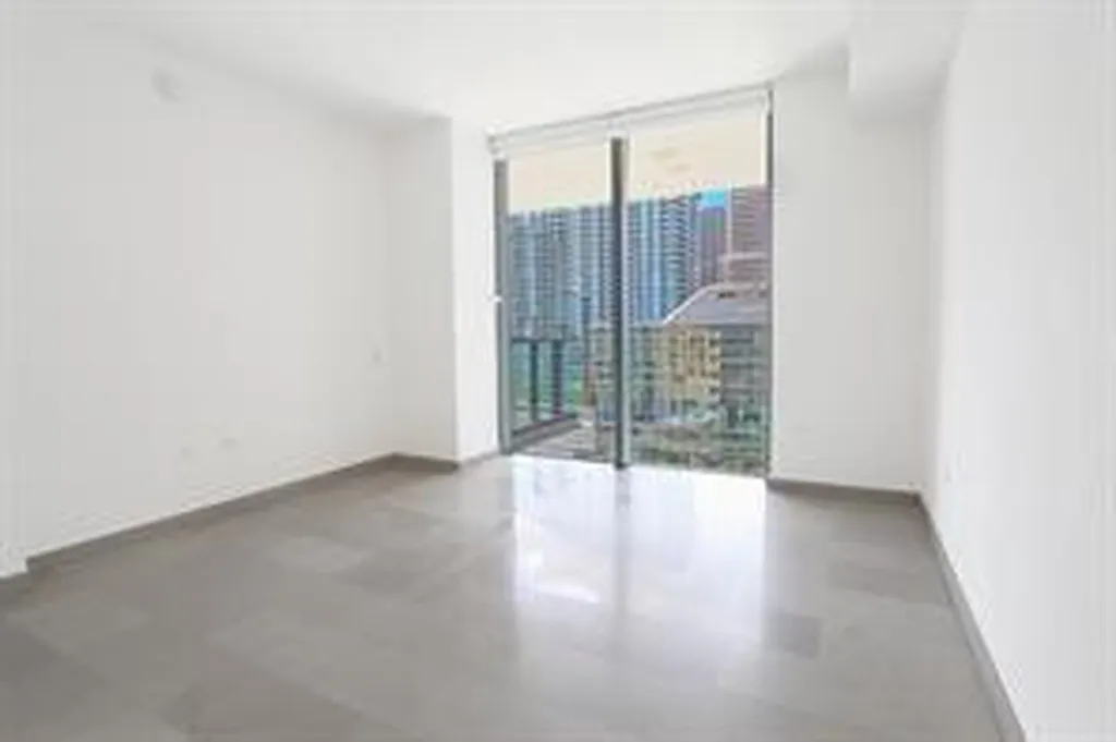 88 SW 7th Street Miami FL 33130