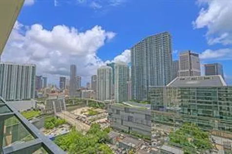 88 SW 7th Street Miami FL 33130