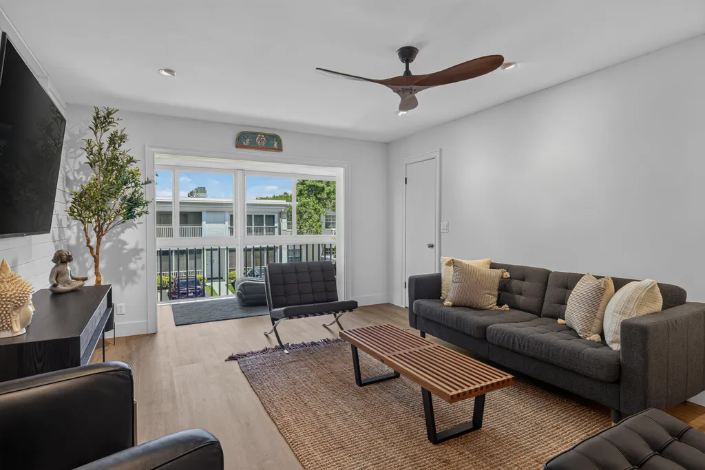 6515 Bay Club Drive Fort Lauderdale FL 33308