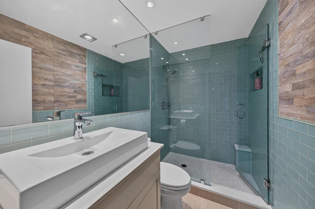 6515 Bay Club Drive Fort Lauderdale FL 33308