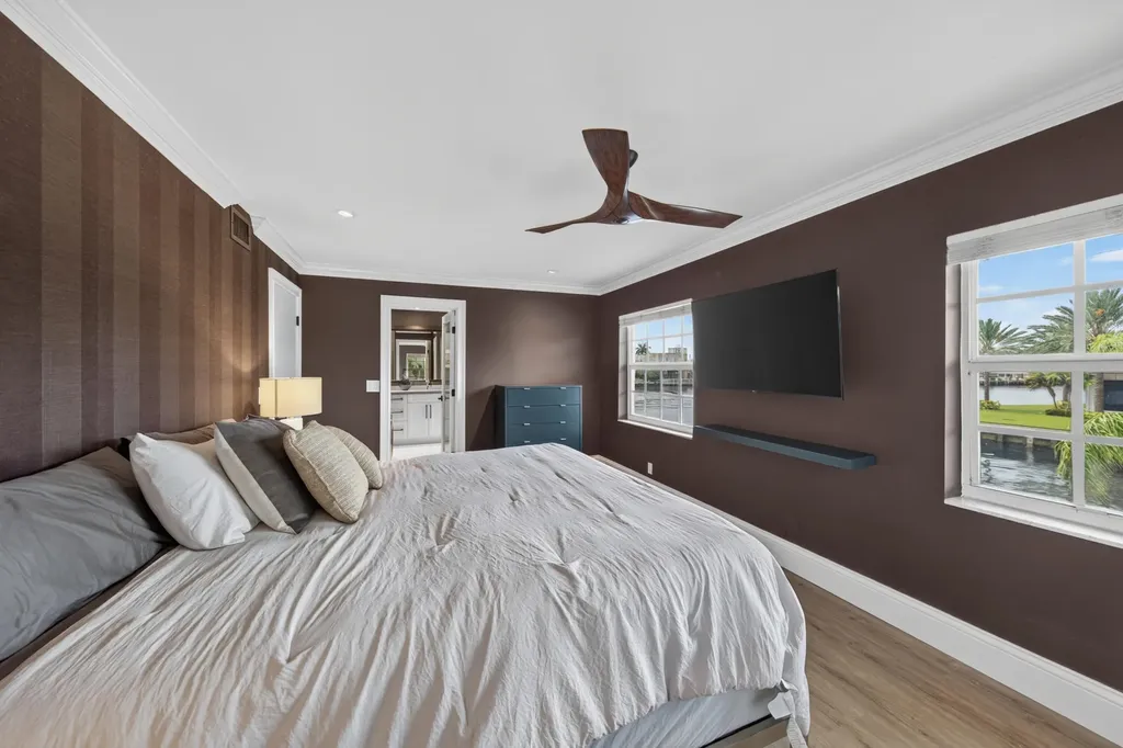6515 Bay Club Drive Fort Lauderdale FL 33308