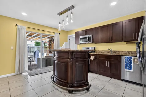 5639 Ithaca Circle E Lake Worth FL 33463