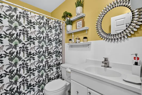 5639 Ithaca Circle E Lake Worth FL 33463