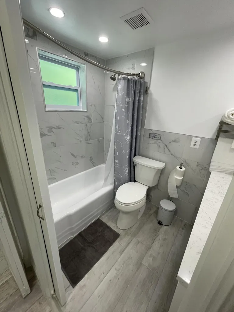 209 SE 6th Street Boynton Beach FL 33435